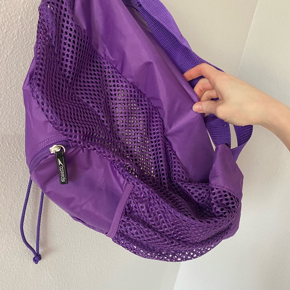 NWOT Speedo swim bag, gym backpack, mesh bag with drawstring and straps. Purple - Picture 7 of 7